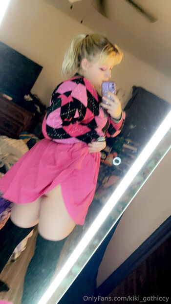 kiki_gothiccy