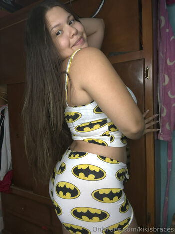 Kikisbraces