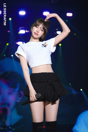 Kim Chaewon