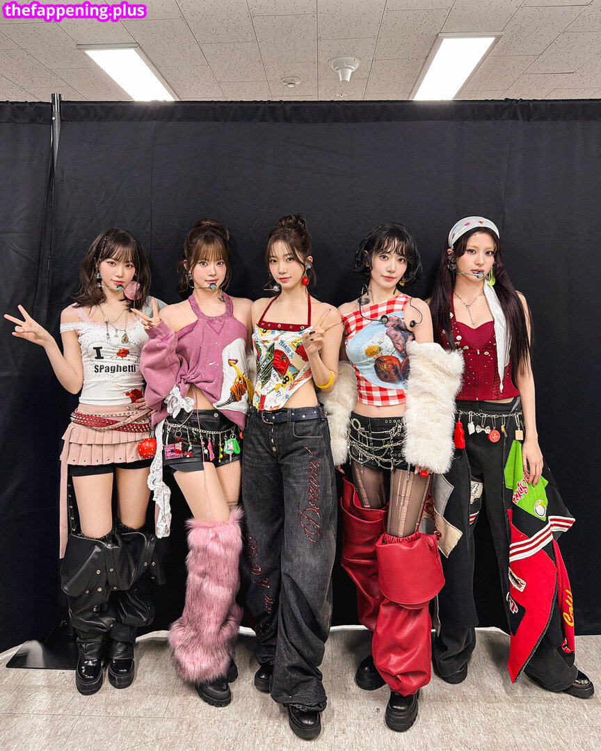 Kim Chaewon 김채원 [Le Sserafim]