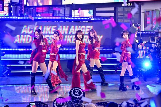 Kim Chaewon 김채원 [Le Sserafim]