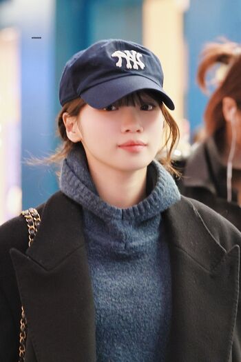 Kim Chaewon 김채원 [Le Sserafim]