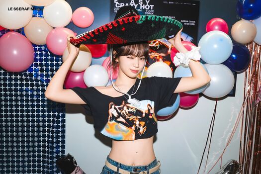 Kim Chaewon 김채원 [Le Sserafim]