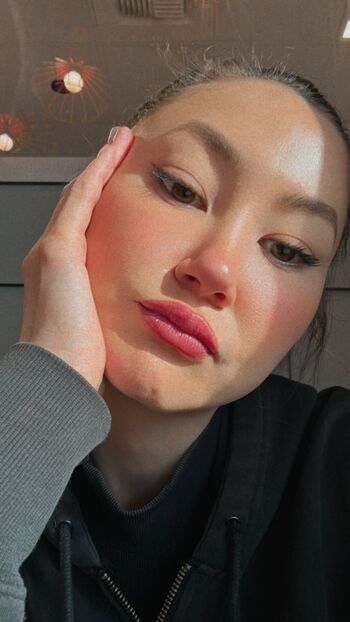 Kimiko Glenn