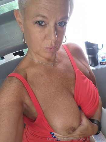 kinky_kimber69