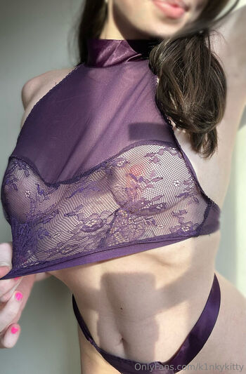 Kinky Kitty