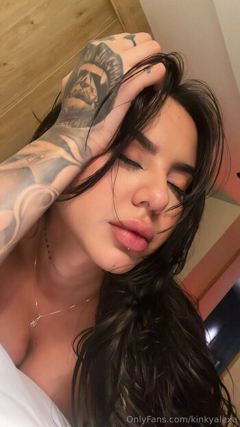 Kinkyalexa