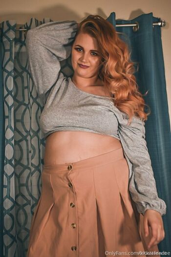 kinkycurvykat