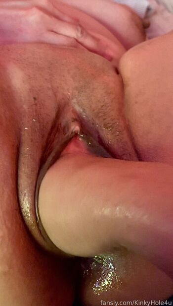 KinkyHole4u