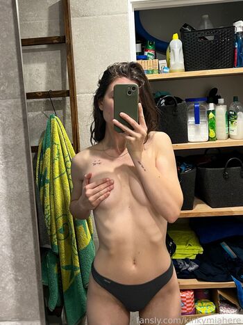 kinkymiahere
