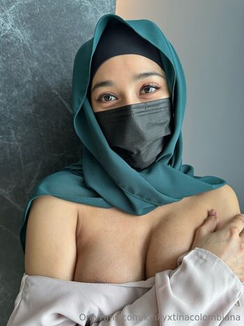 kinkyxtinacolombiana