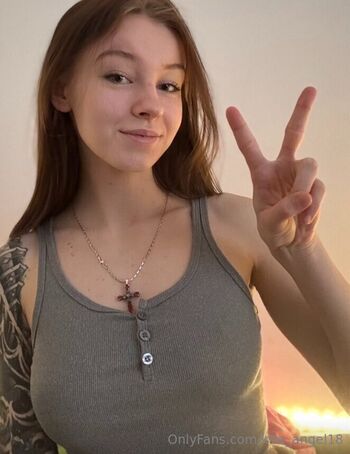 Kira_angel18