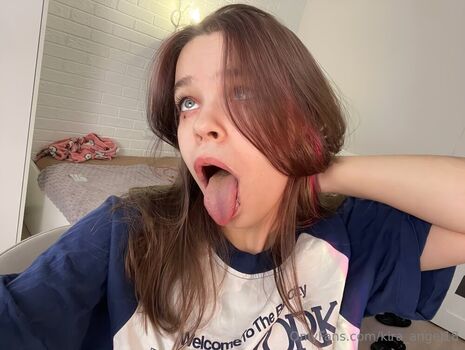 Kira_angel18