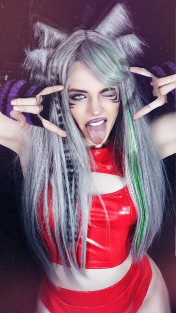 Kirsten Ria