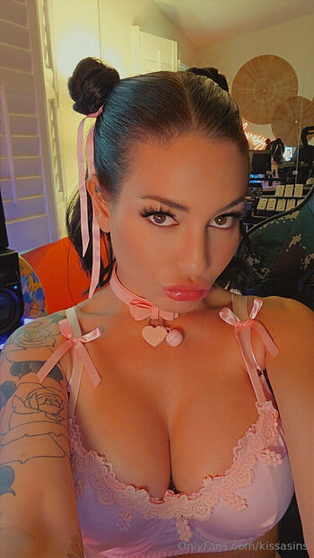 Kissa Sins