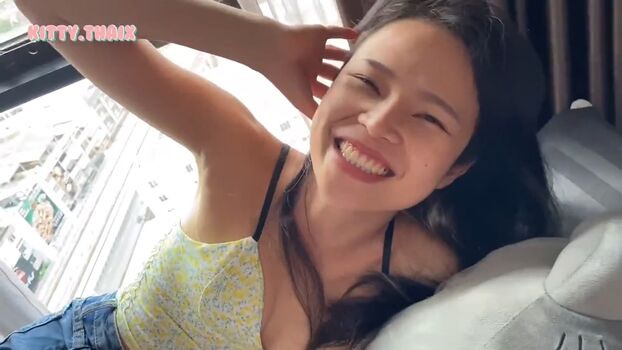 Kitty_Thai