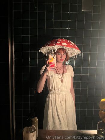 kittynippyhippie