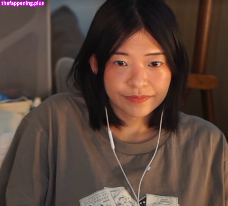 Kkatamina / Miyoung Nacktes OnlyFans Foto #330