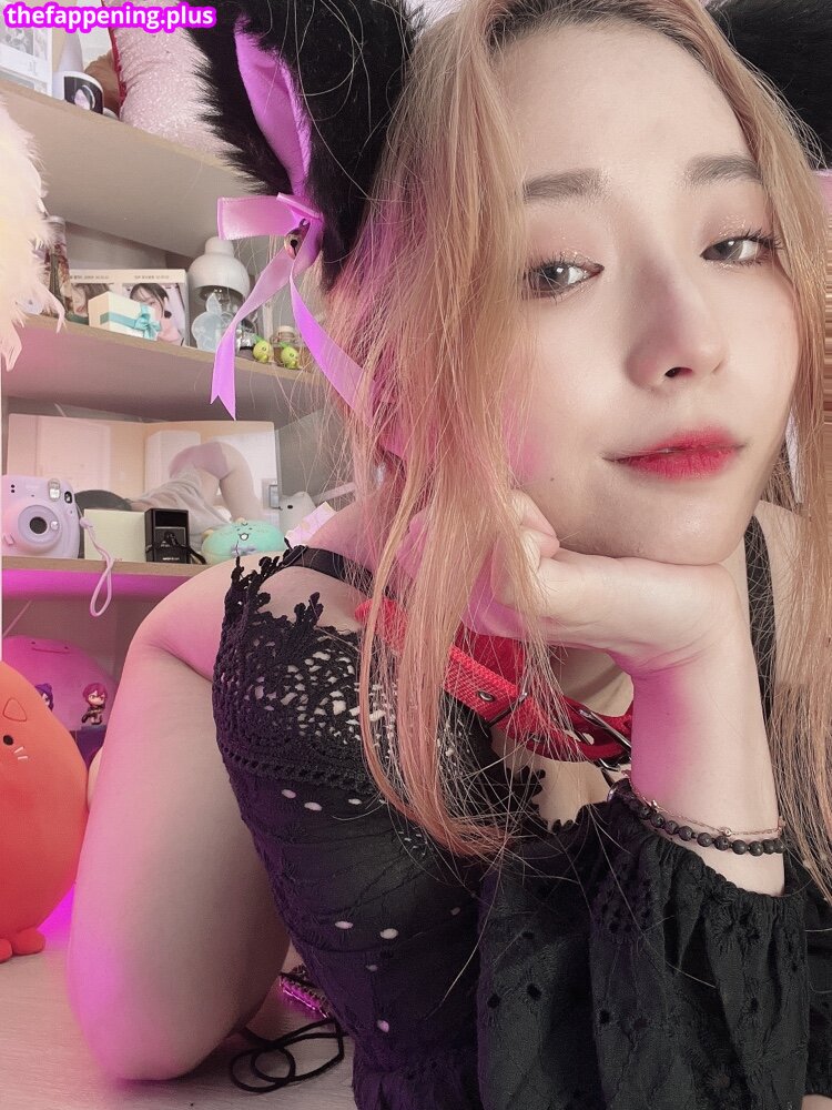 Kkoduengeo 누드 OnlyFans 사진 #30