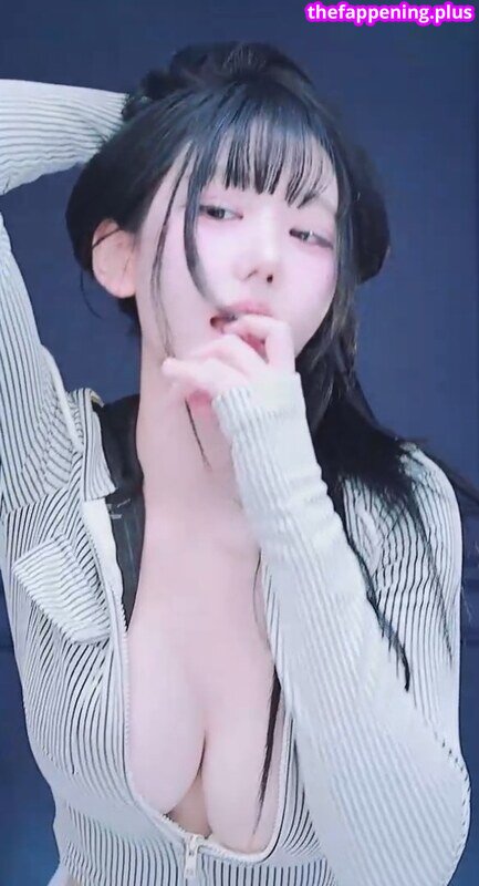 kkok7816 / kook1916 / midi Photo OnlyFans Nu #303