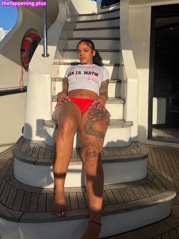 KKVSH / https: Nacktes OnlyFans Foto #3