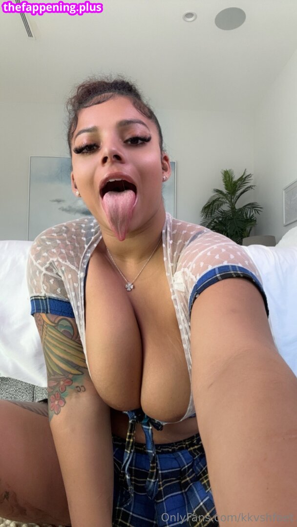 kkvshfeet Naken OnlyFans Foto #3