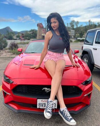 Komal Bhagat