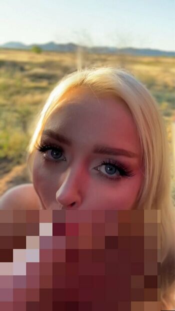 kristenlanaefree