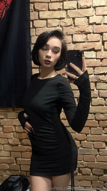 krisyourgirlfriend