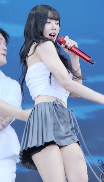 Kwon Eunbi