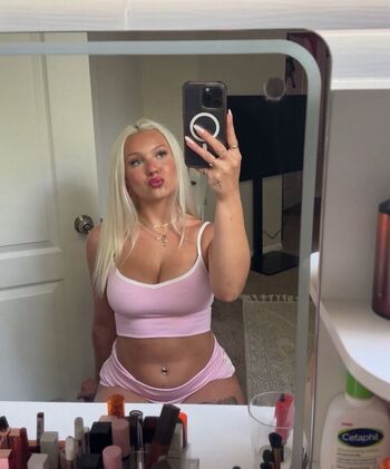 kyliepeach