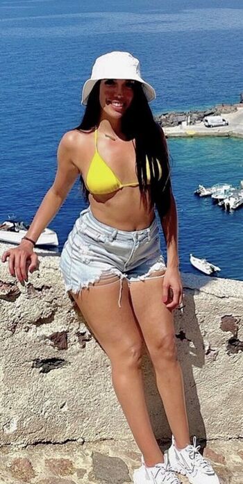 la_la_laura88