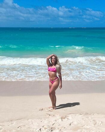 Lacey Schwimmer