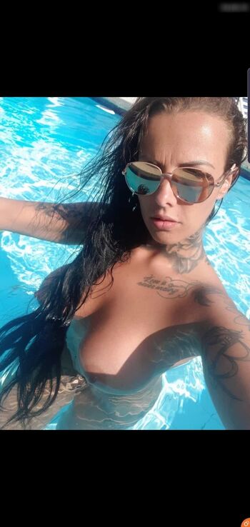 Lady_Black