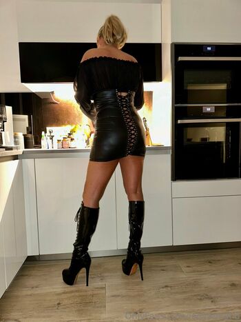 ladyannahd