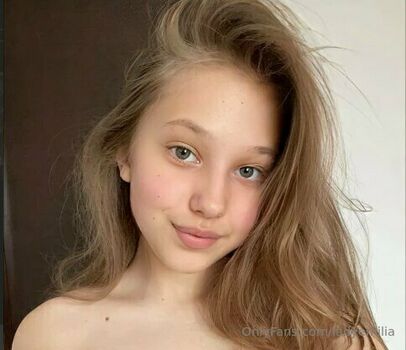 ladyemilia