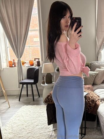 Ladyhenniefaye