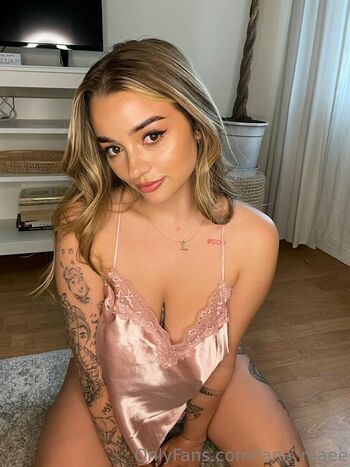 lana_maee