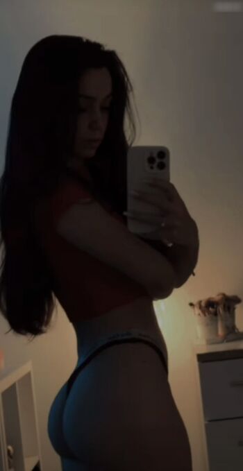 Lara Alvess