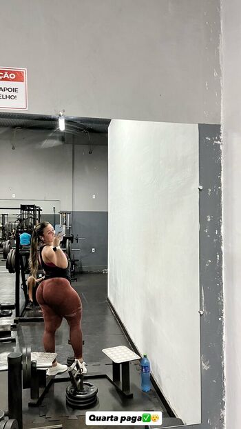 Lara Leticia