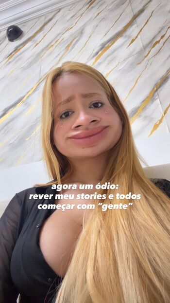 Lara Silva