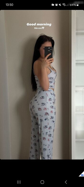 Lara.stxx