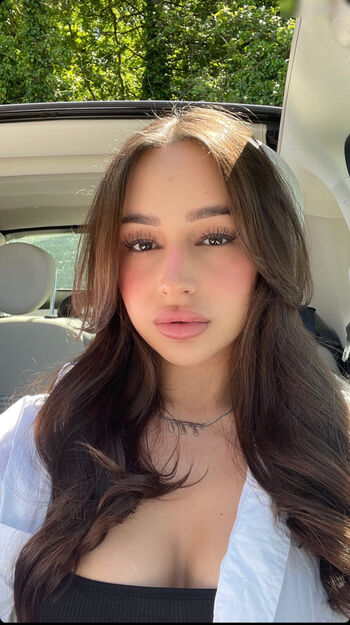 Lara_tepper