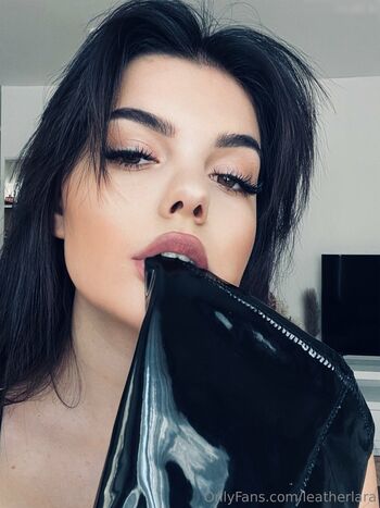 Lara Winter