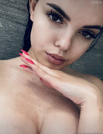 Lara Winter