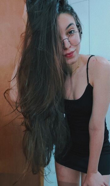 Larissa Carleti