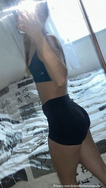 Larissa Chiarella Dezoitou