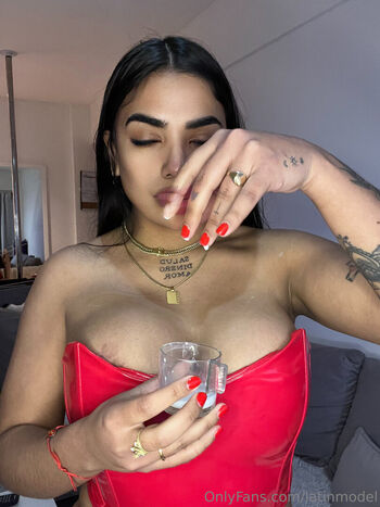latinmodel