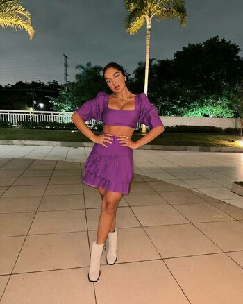 Laura Castro