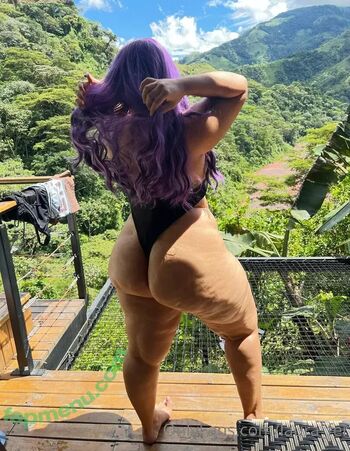 laura_fer